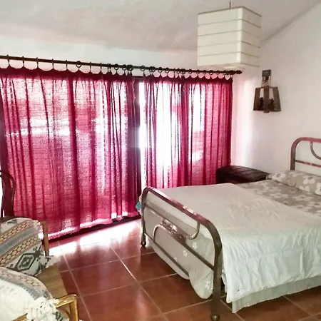 Spacious Comfortable House In With Balcony